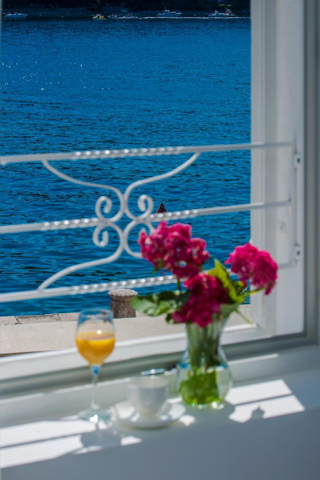 La Porta 3,Seaview Apartment In The Center Cavtat Exterior photo